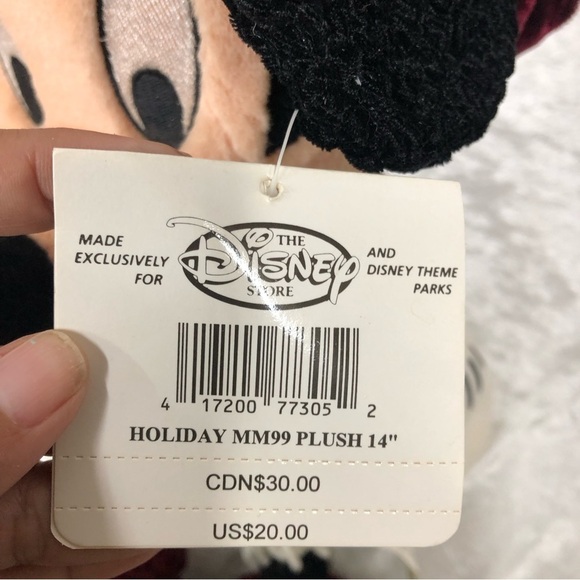 Walt Disney Store Mickey Mouse Christmas Velvet Cape Plush Stuffed Animal 1999 - Picture 9 of 13